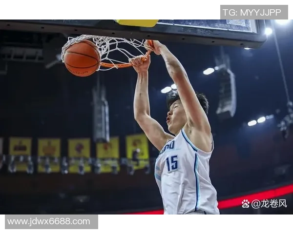 北京篮球队逆袭之路揭秘：从低谷到巅峰的杯赛传奇之旅